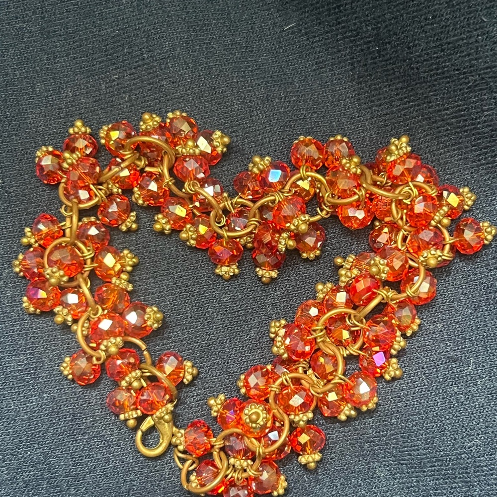 Elegant Gold and Red Beaded Bracelet